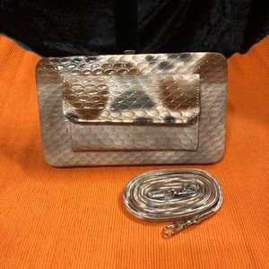 Crossbody Hard Wallet